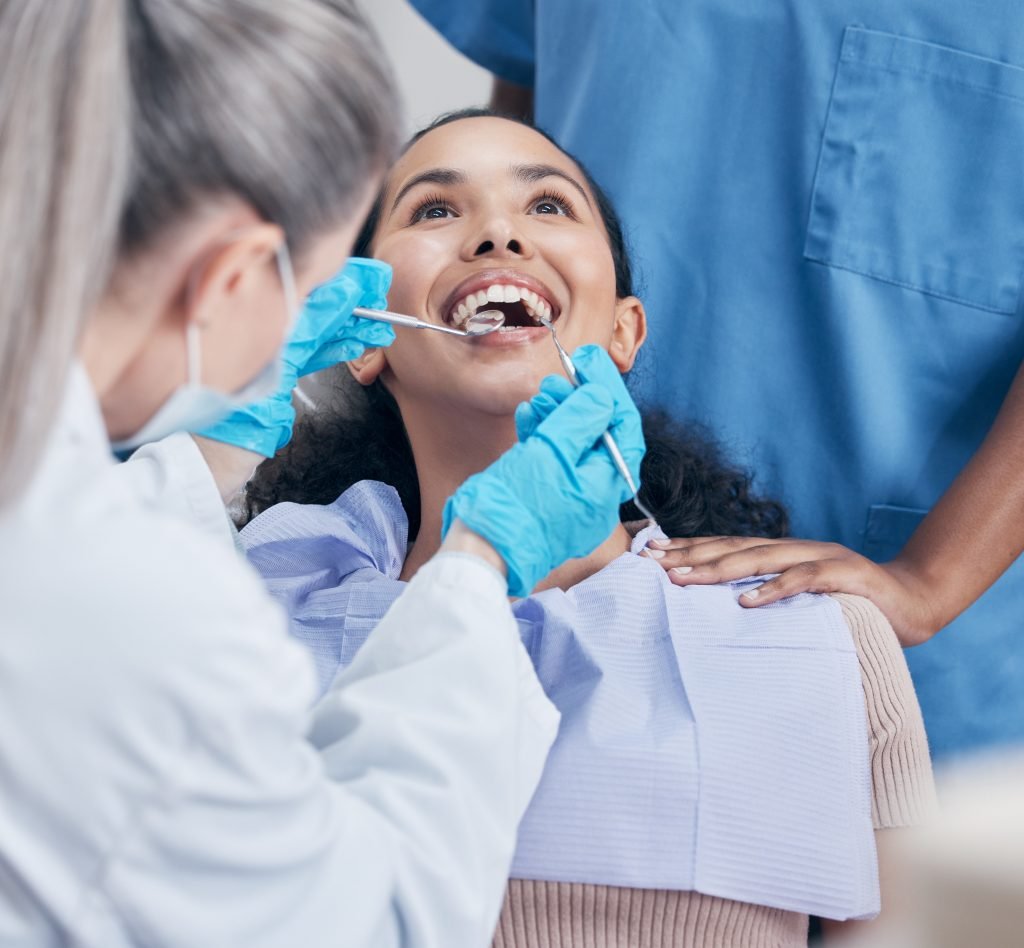 Dentist- All Smile BDS